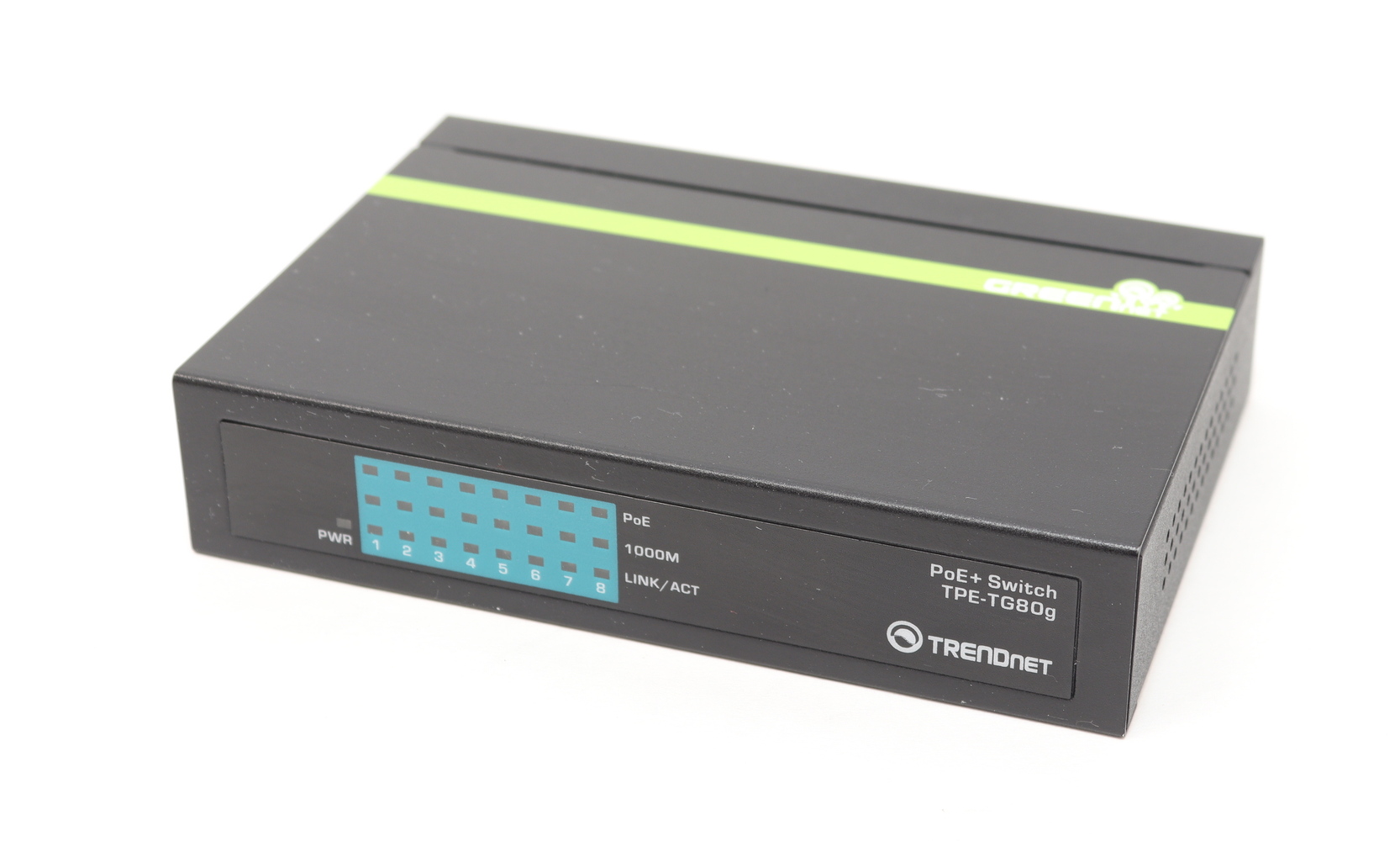 TRENDnet TEG-S16Dg 8-Port Gigabit GreenNet Switch w/ Power Cord