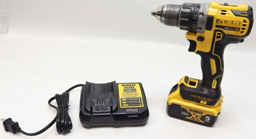 dewalt dcd791cordless drill with battery (5ah) xr lithium ion and charger