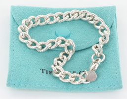 Tiffany & Co. Twisted Cable Link 7.5" Sterling Silver Bracelet