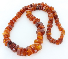 Vintage Beautiful Baltic Amber Necklace 28"