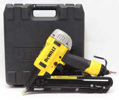 DeWalt DWFP72155 15G "DA" Style Angle Finish Nailer (Pneumatic) w/ Case