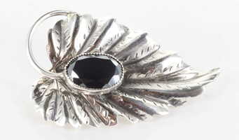 Vintage DaneCraft Sterling Silver Leaf Broach w/ Hematite Stone